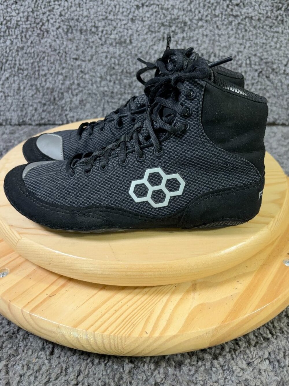 RUDIS Colt 2.0 Wrestling Shoes Mens Size 7 Black Suede Athletic MMA Mat Sneakers
